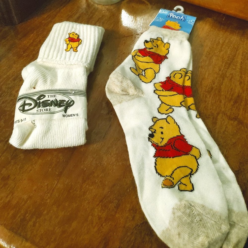 NWT Disney Winnie the Pooh 2 Pairs Socks ONS